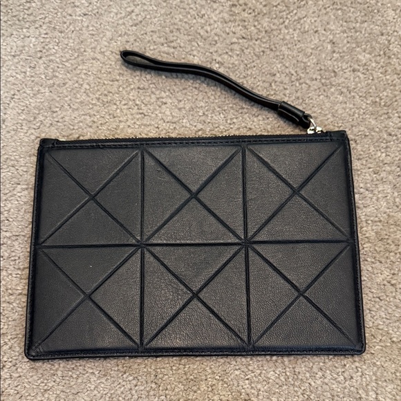 Black Geometric Leather Wristlet Clutch - Picture 3 of 10